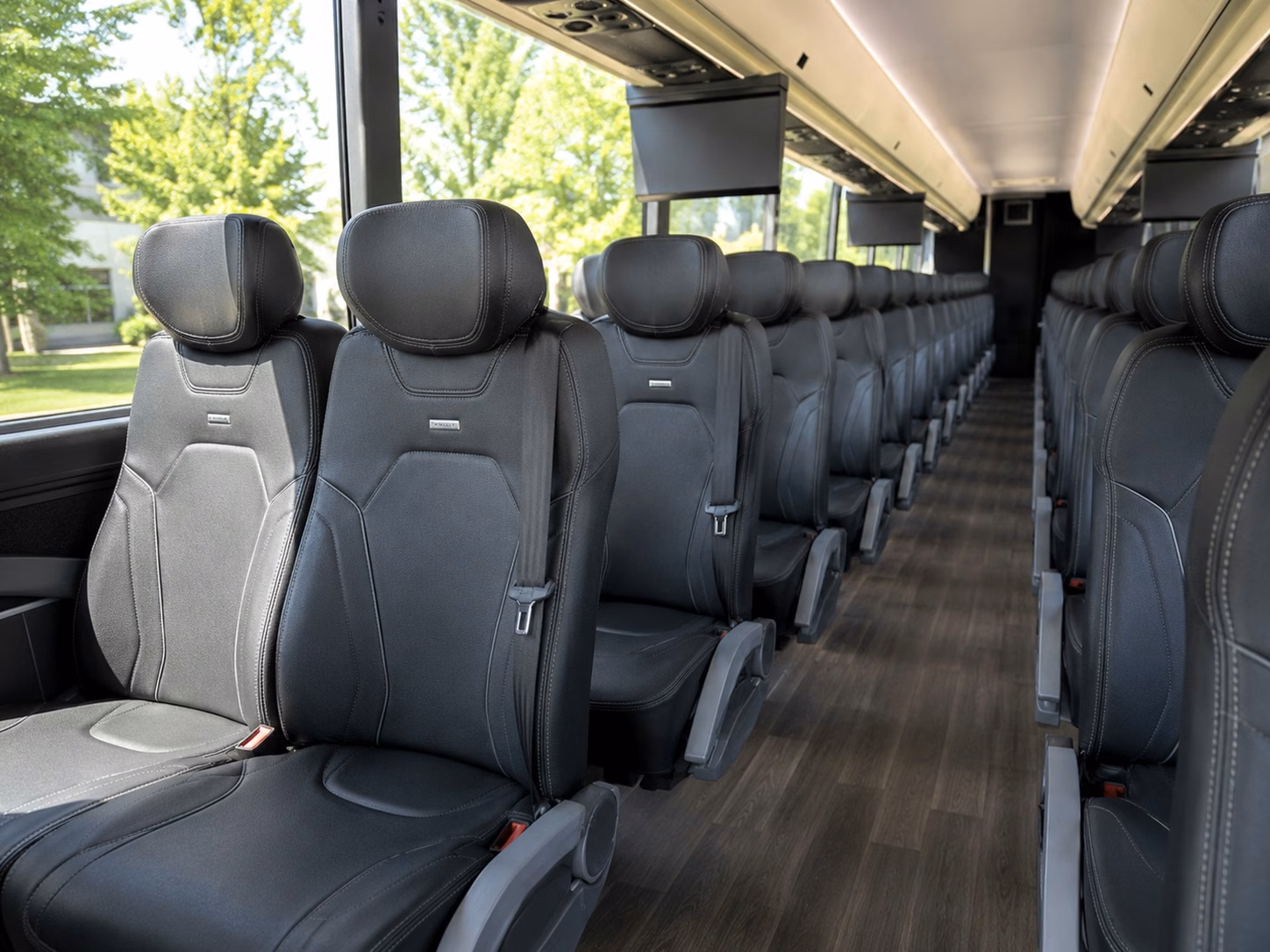 airport transfer shuttles for rocky mount wedding guests flying in