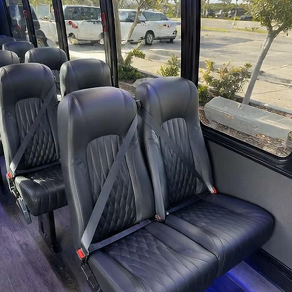 rocky mount 30 passenger minibus rental
