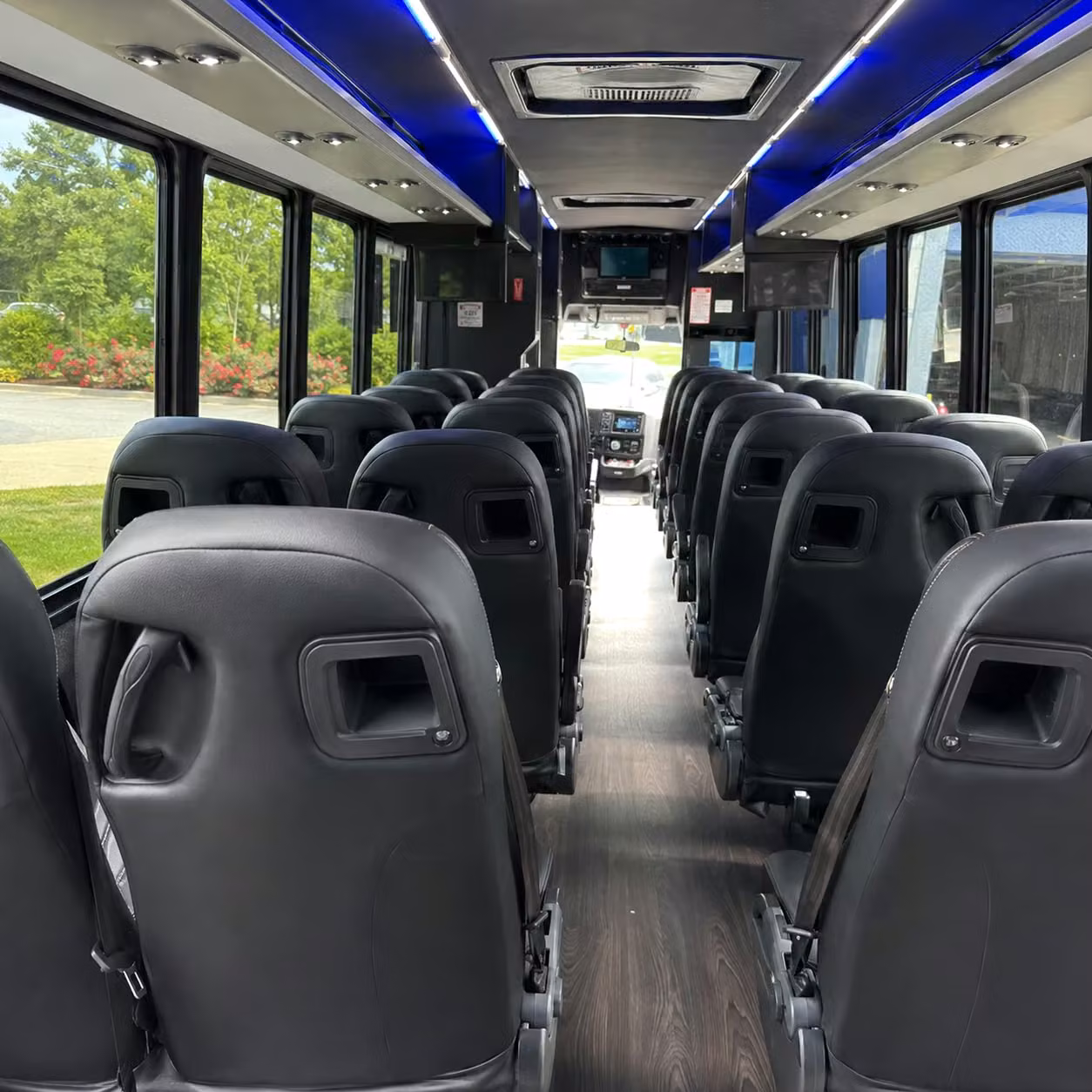 rocky mount 35 passenger minibus rental