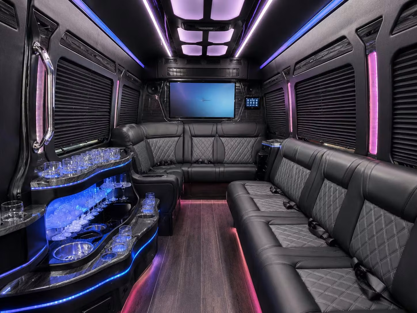 rockymountcharterbuscompany com makes it possible to book rocky mount prom transportation without the hassle